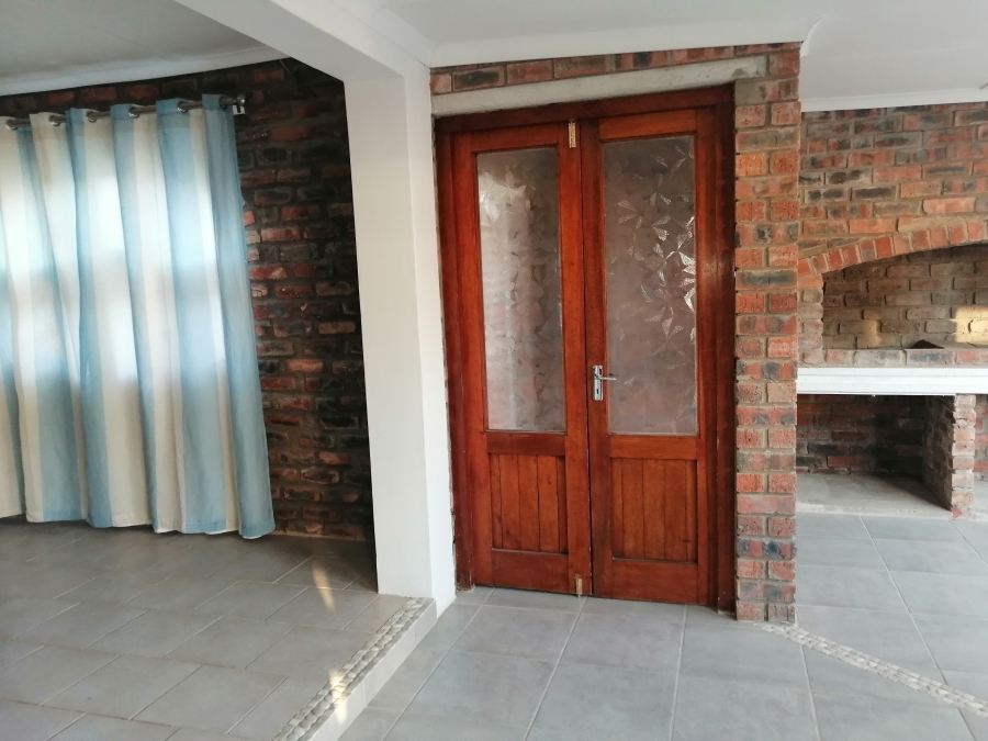 4 Bedroom Property for Sale in Seavale Eastern Cape